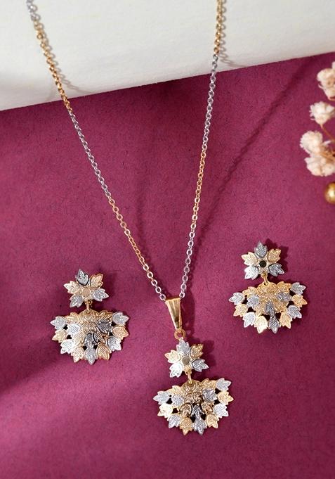 Gold Plated Chain With Leaf Shaped Pandent And Leaf Shaped Earrings