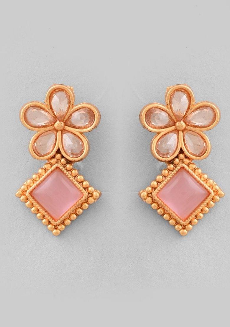 Gold Tone Kundan And Stone Studded Necklace Set