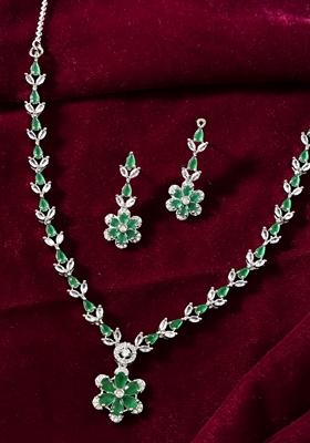 Green Green Stone Floral Ad Necklace Set