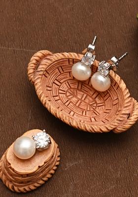 925 Pure Silver Pearl Zircon Studded Pendant Set