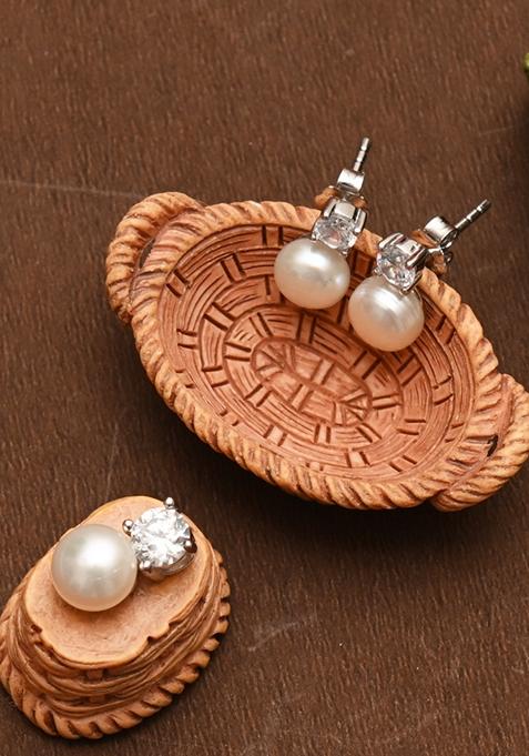 925 Pure Silver Pearl Zircon Studded Pendant Set