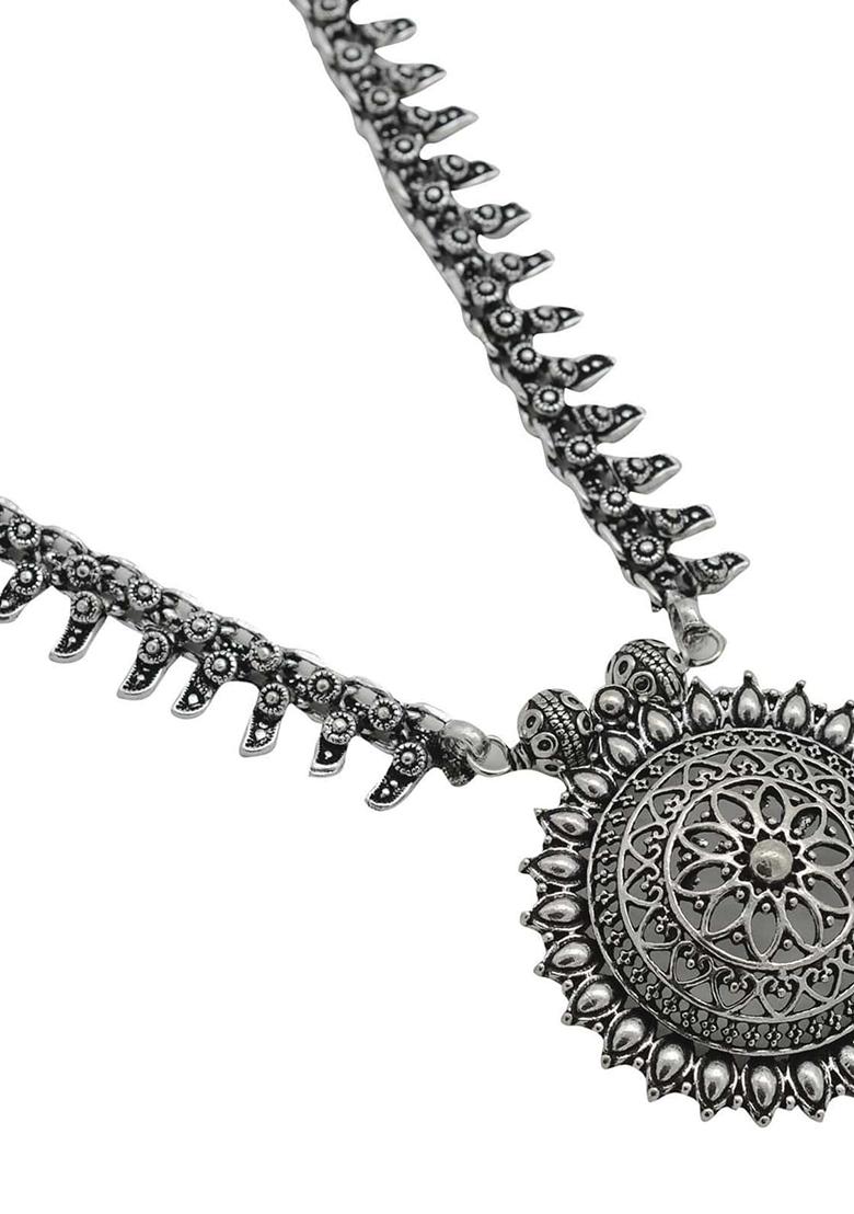 Silver Plating Necklaces