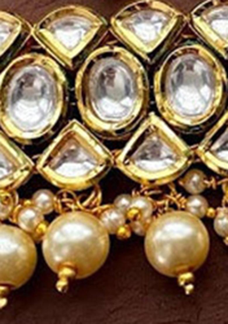 Cream Kundan Stone Work Alloy Necklace Set