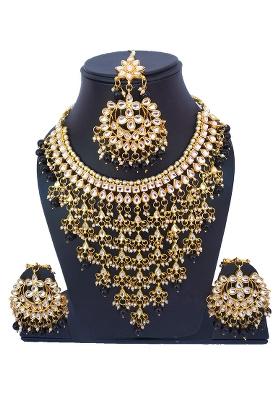 Black Kundan Stone Work Alloy Necklace Set