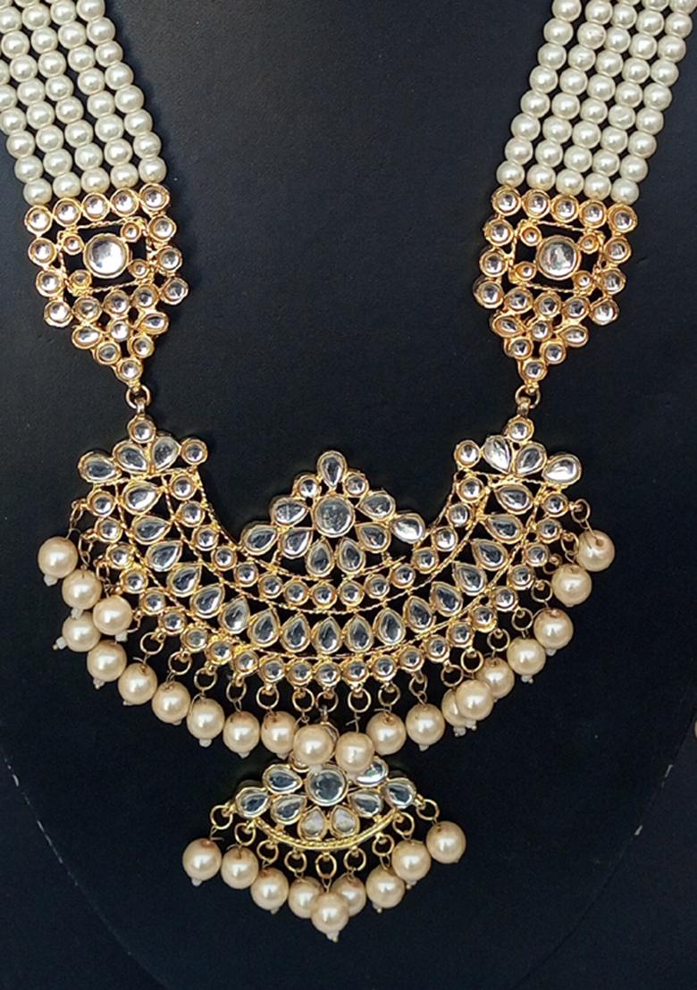 Green Kundan Stone Work Alloy Jewellery Set