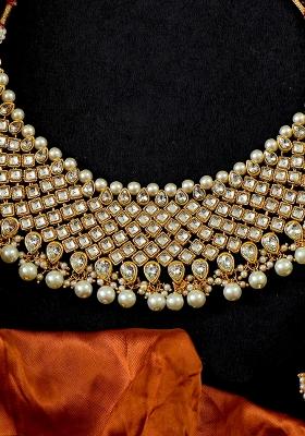 Golden White Kundan Necklace - Indya