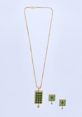 Green 3 Designer Pendant With 1 Pair Of Earring And Gold Plated Chain Jewellery Set