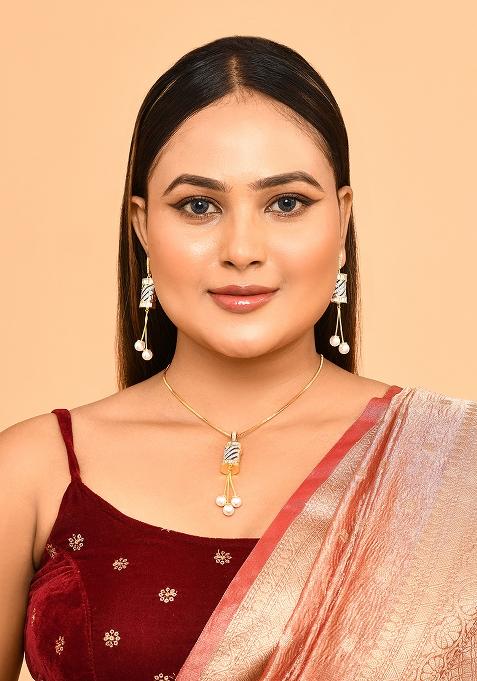 White 4 Designer Pendant With 1 Pair Of Earring And Gold Plated Chain Jewellery Set