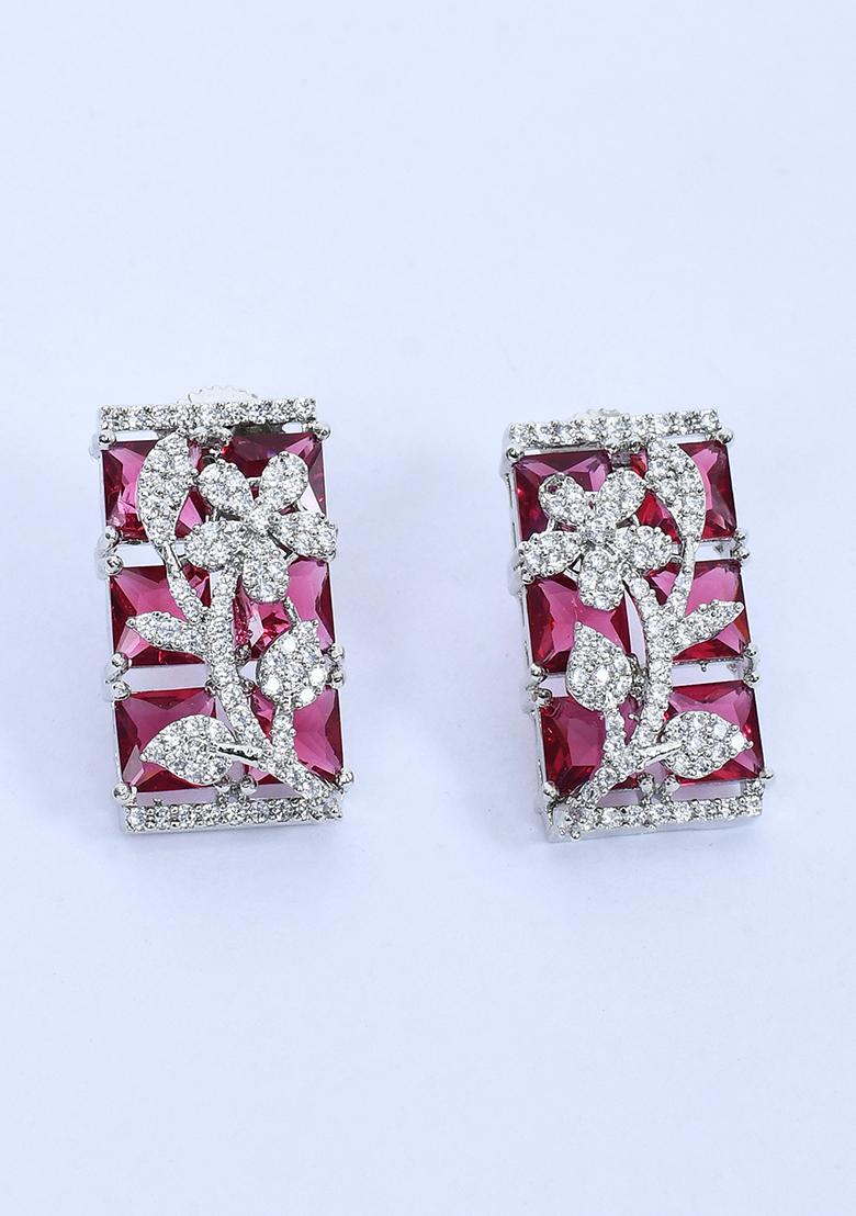 Red 7 Designer Pendant With 1 Pair Of Earring And Gold Plated Chain Jewellery Set