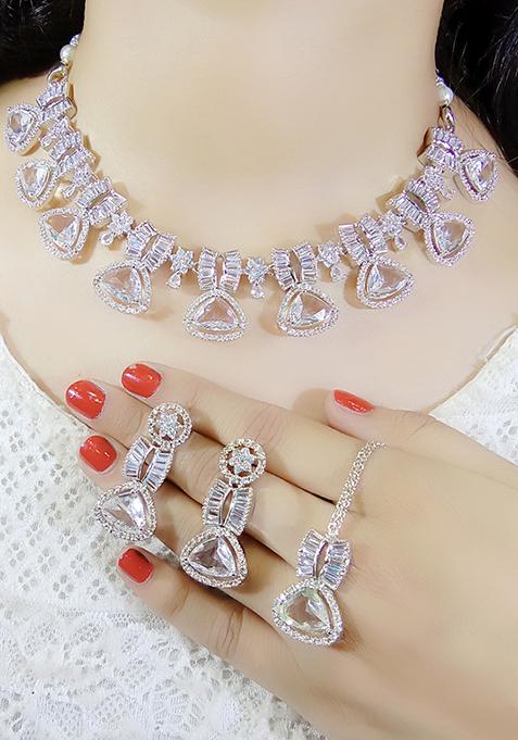 White Silver Plated Ad Necklace Set