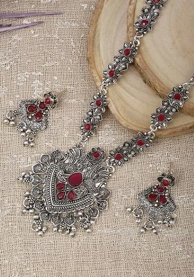 Maroon Silver Plated Alloy Necklace Set