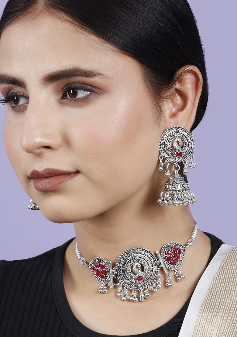 Maroon Silver Plated Alloy Choker Set