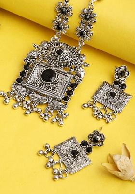 Black Silver Plated Alloy Necklace Set