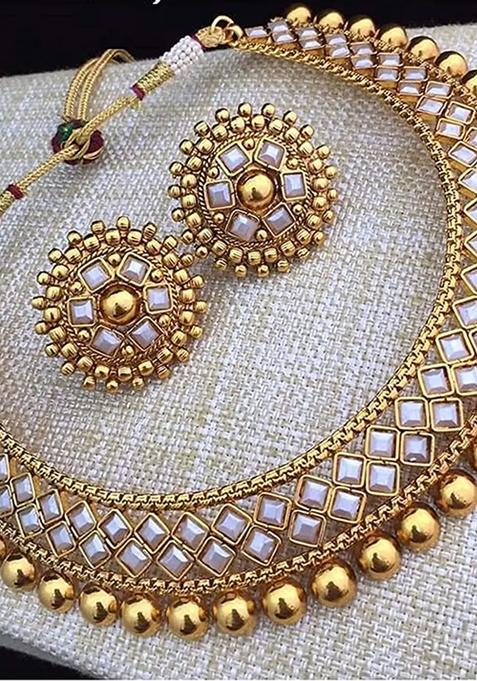 White Gold Plated Alloy Necklace Set