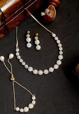 Golden Gold Plated Alloy Necklace Set