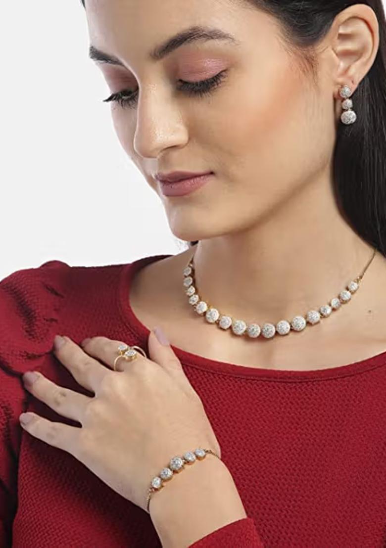 Golden Gold Plated Alloy Necklace Set