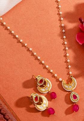 22Kt Gold Plated Blush Moon Pearl Chain Necklace Set