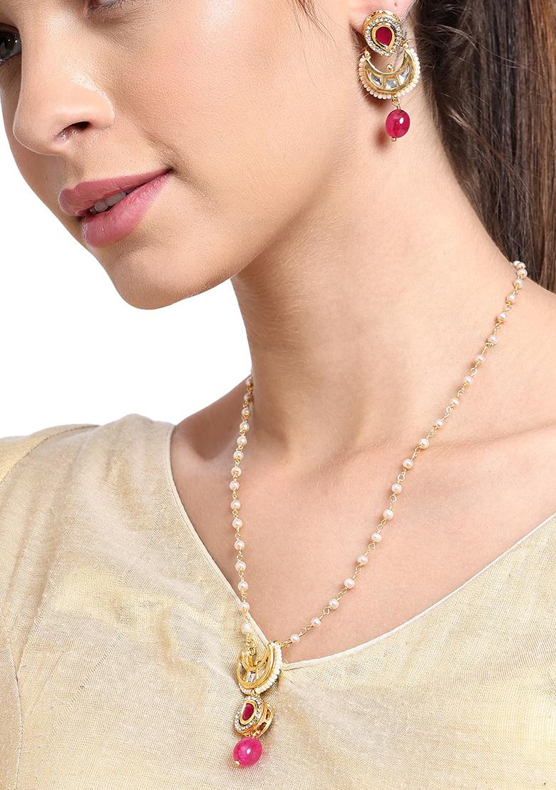 22Kt Gold Plated Blush Moon Pearl Chain Necklace Set