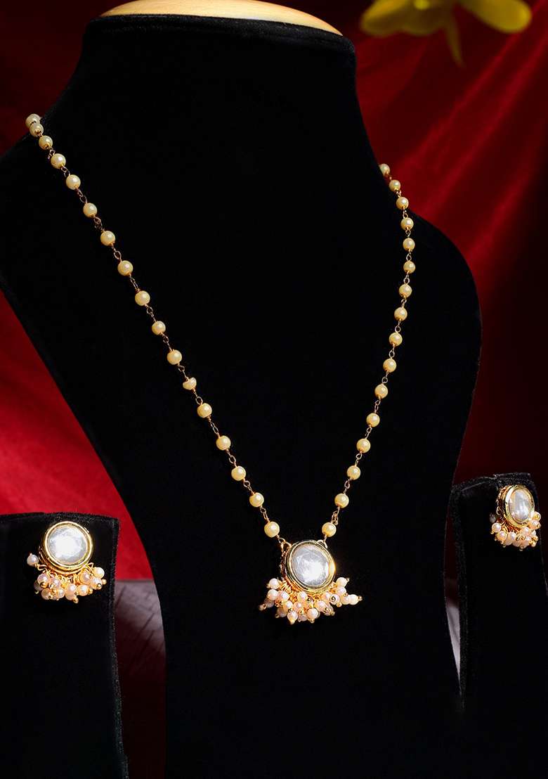 22Kt Gold Plated Round Kundan Pearl Chain Necklace Set - Indya