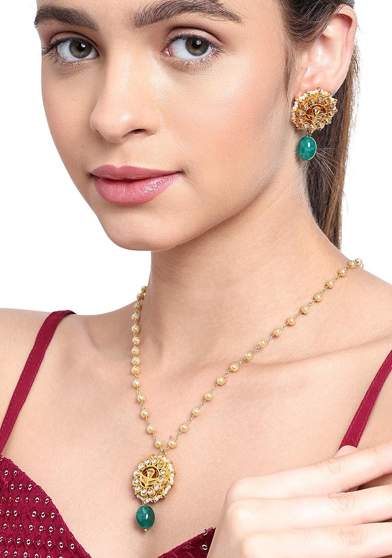 22Kt Gold Plated Green Blossom Pearl Chain Necklace Set