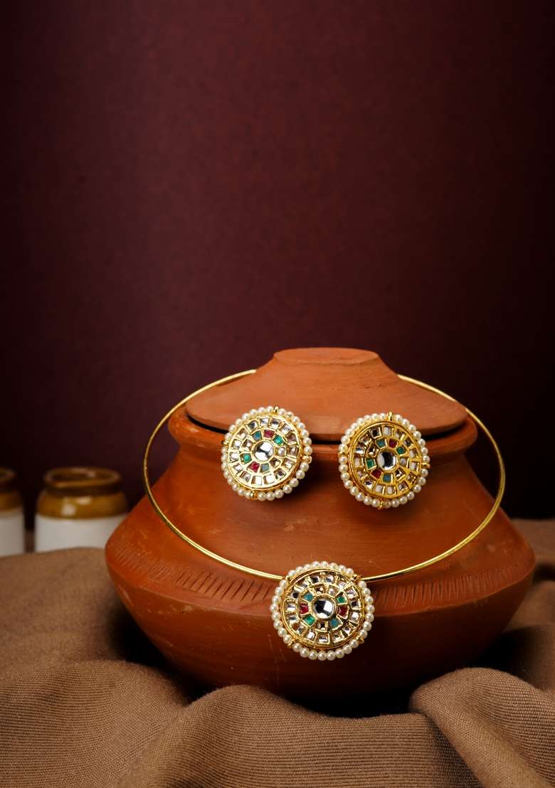 22Kt Gold Plated Navrattan Hasli - Indya