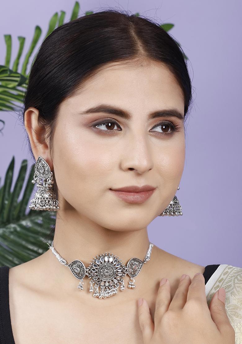 Silver Plated White Choker Alloy Necklace Set