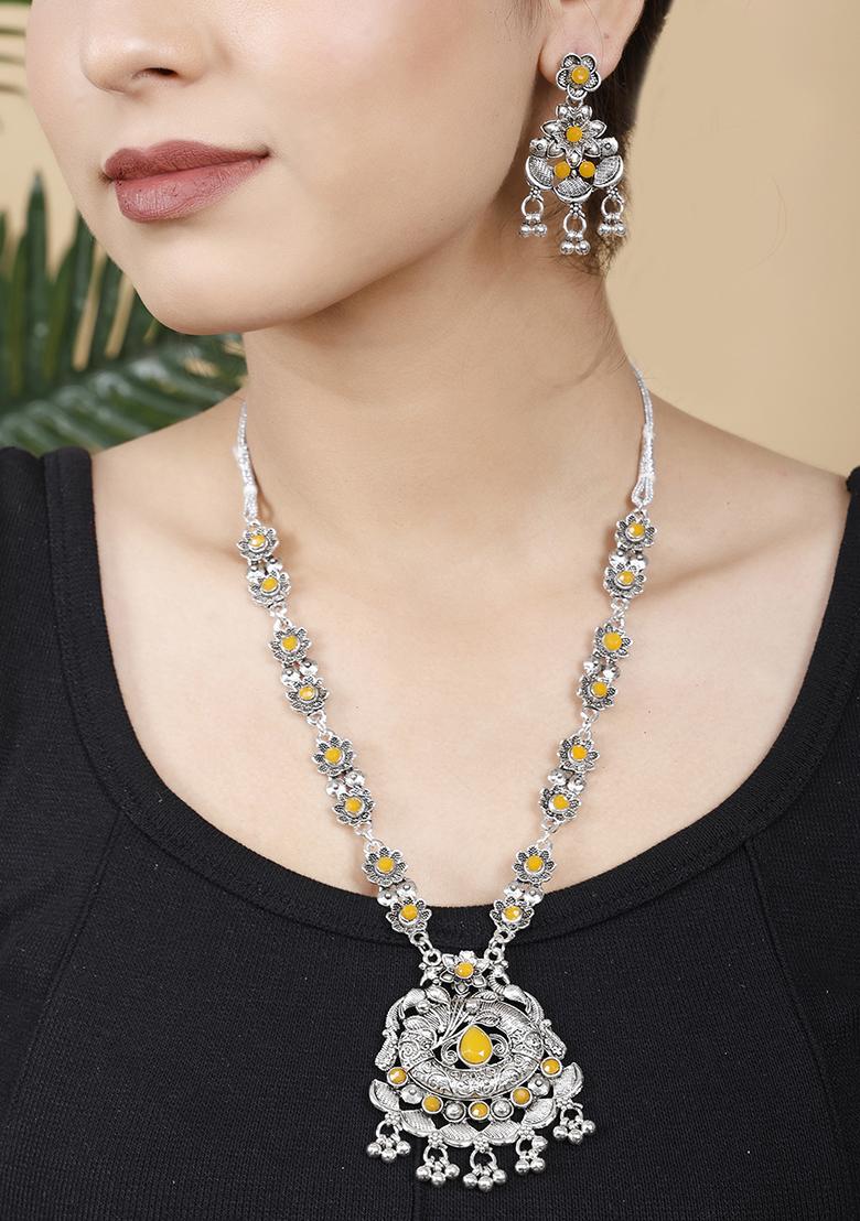 Silver Plated Yellow Choker Alloy Necklace Set