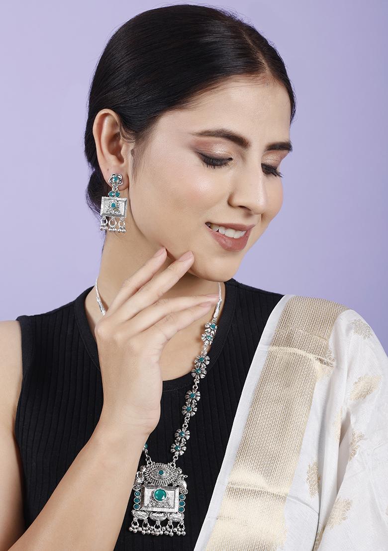 Silver Plated Multi Choker Alloy Necklace Set