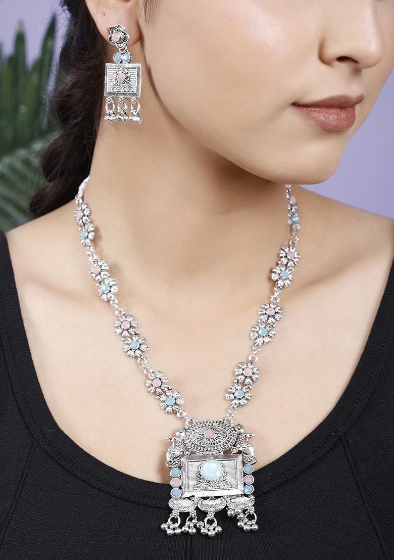 Silver Plated Multi Choker Alloy Necklace Set