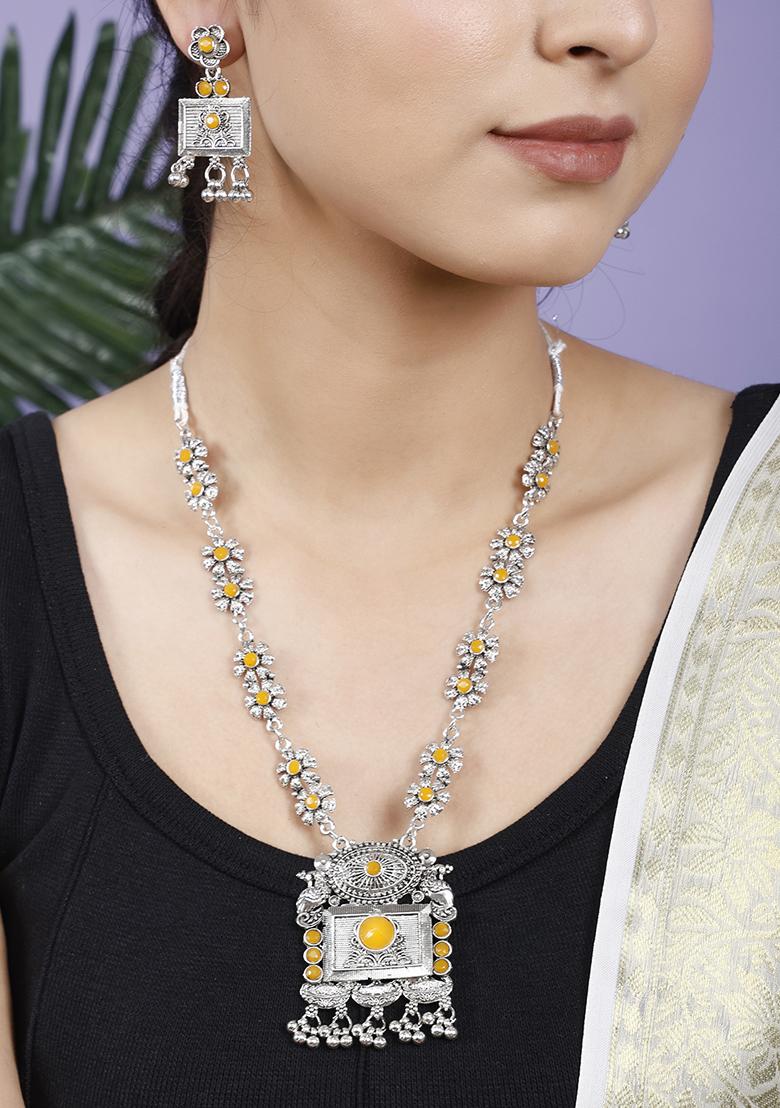 Silver Plated Yellow Choker Alloy Necklace Set