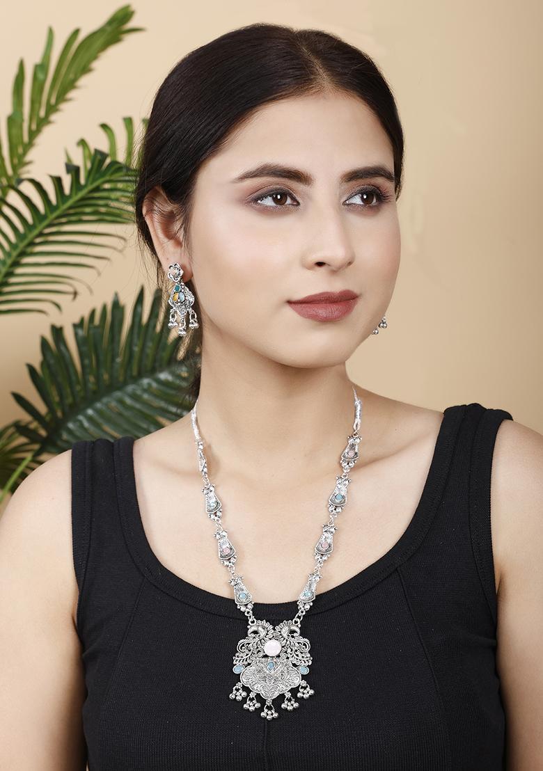 Silver Plated Multi Choker Alloy Necklace Set