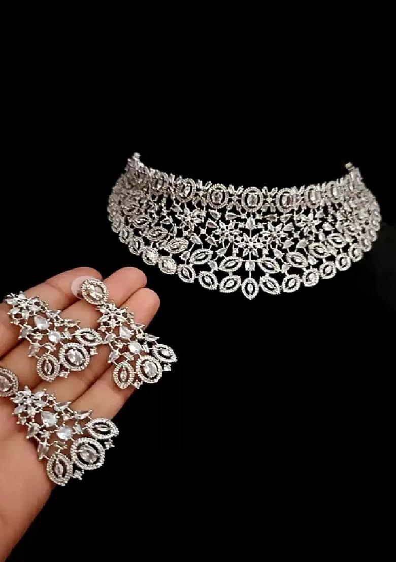 Silver Plated Golden Choker Alloy Necklace Set
