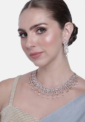 White Studded Gold Plated Necklace Set