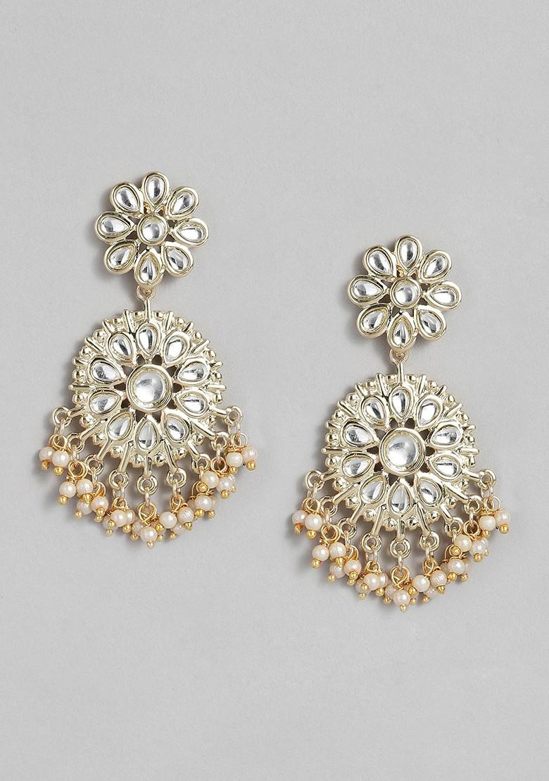 White Studded Gold Plated Necklace Set