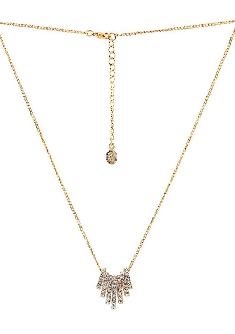 White Studded Gold Plated Necklace Set