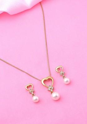White Crystals Gold Plated Necklace Set
