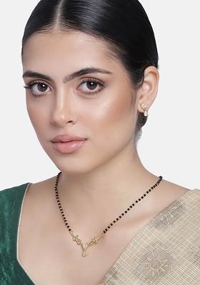 Gold Crystals Gold Plated Necklace Set