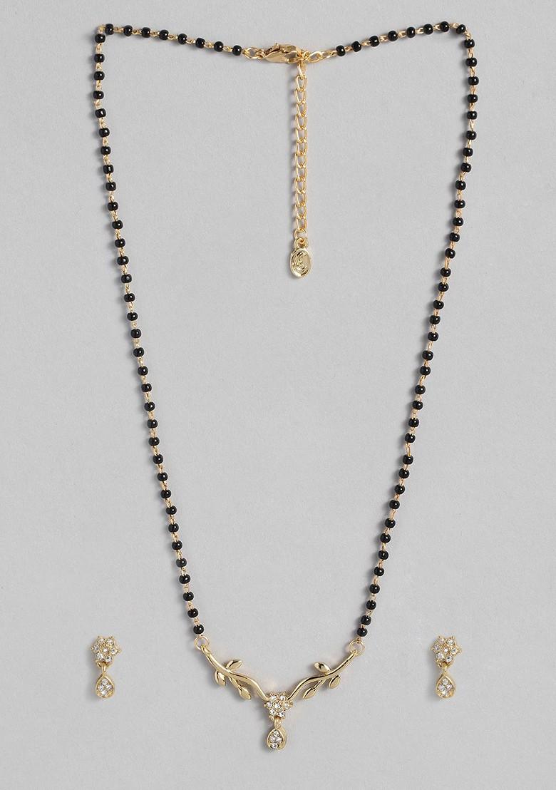 Gold Crystals Gold Plated Necklace Set