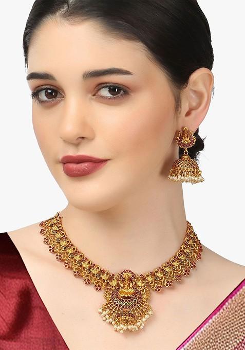 Gold Stone Studded And Beaded Gold Plated Jewellery Set