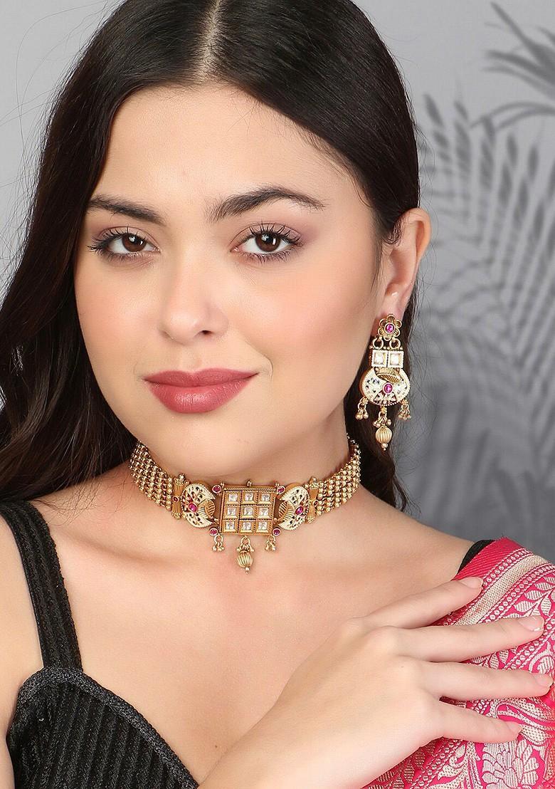 Gold  Stones Studded  Gold Plated Jewellery Set