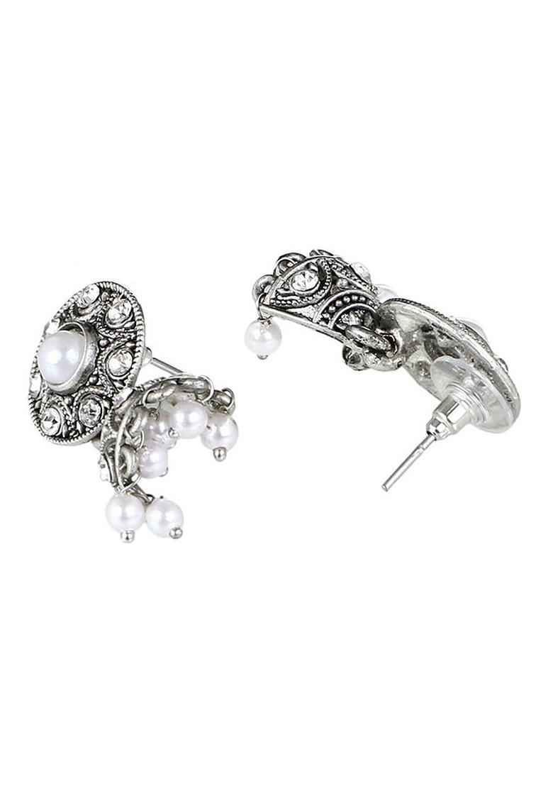 Silver Stone Studded And Beaded Silver Plated  Jewellery Set