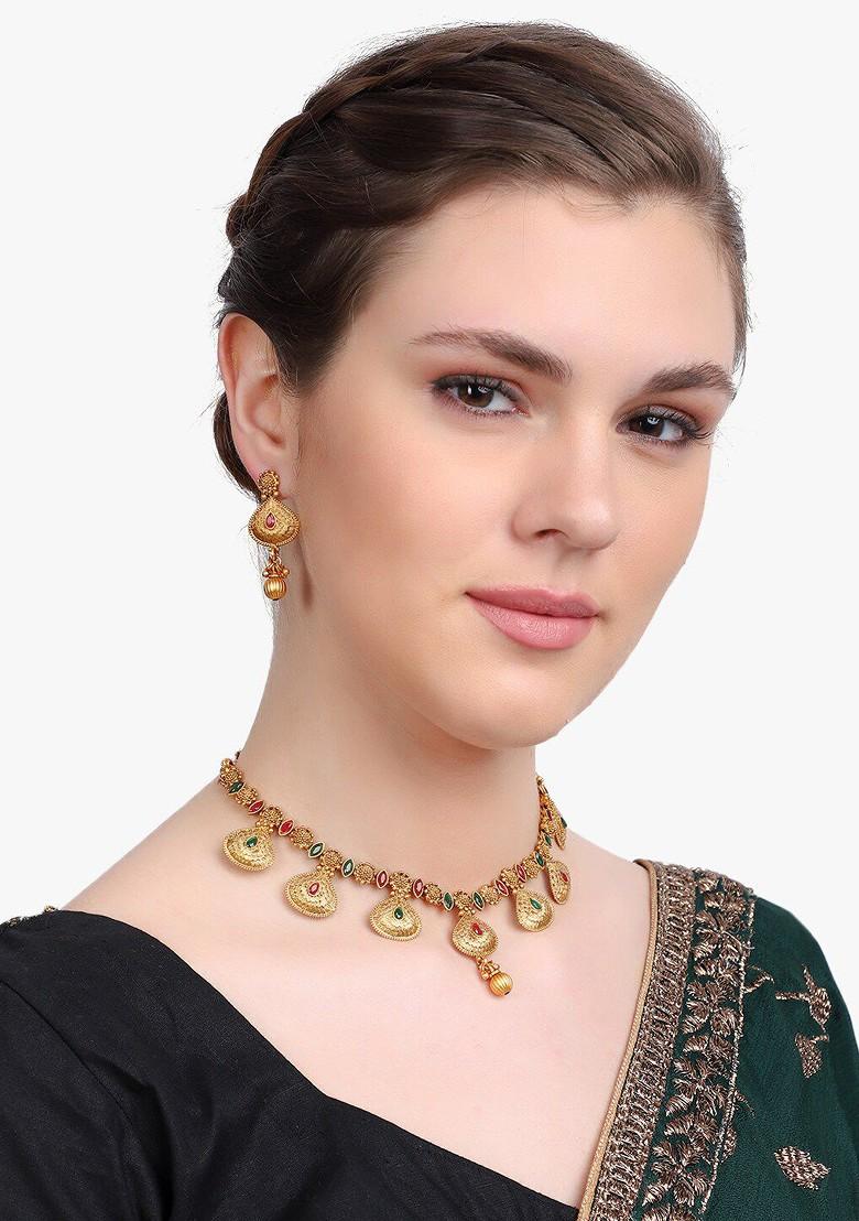 Gold Stone Studded And Beaded Gold Plated Jewellery Set