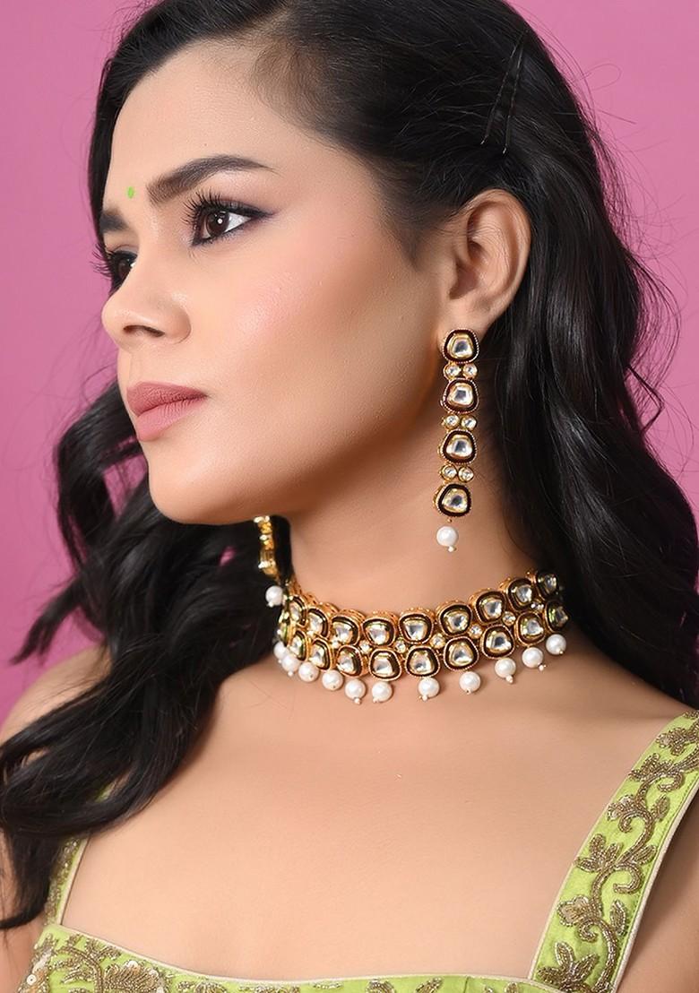 Gold Studded  And Beaded  Gold Plated Jewellery Set