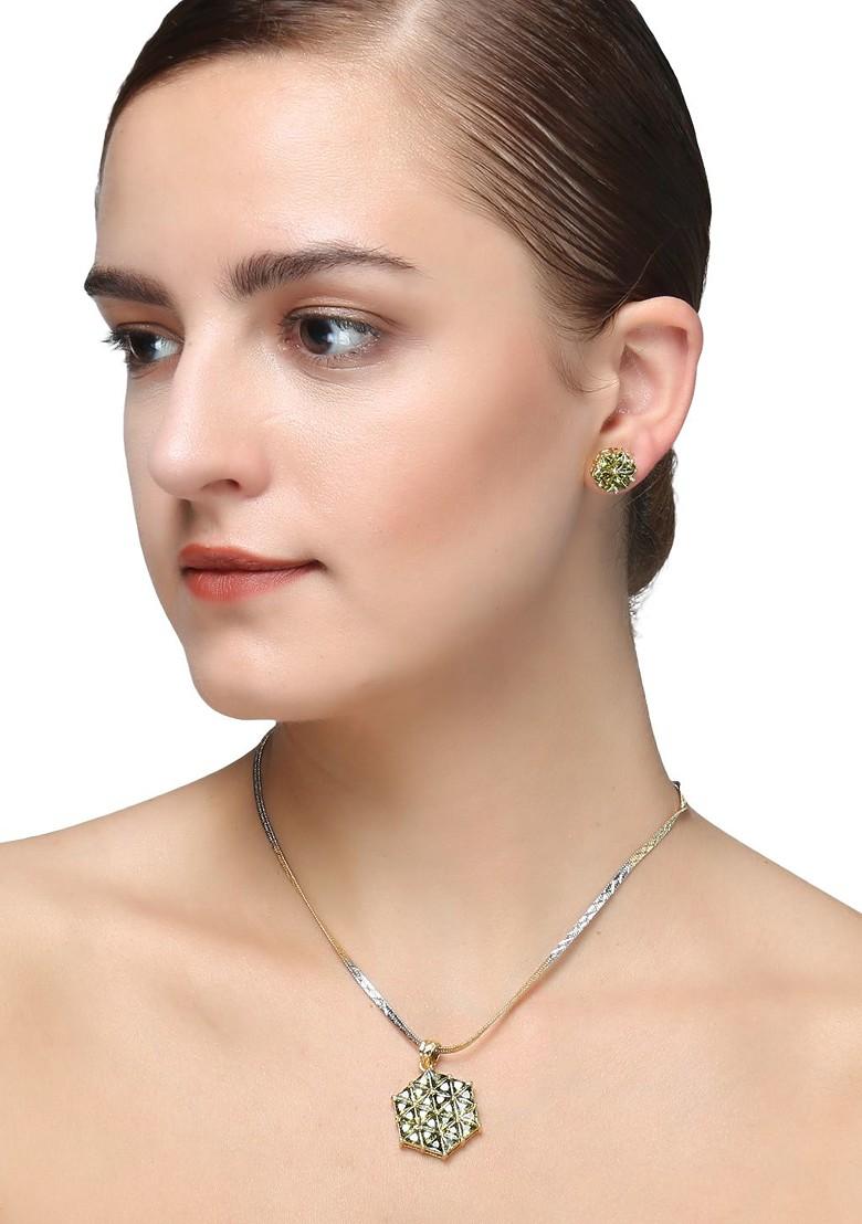 Gold Stone Studded  Gold Plated Jewellery Set