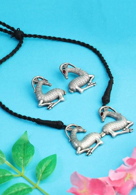 Silver Stone Studded And Beaded Silver Plated  Jewellery Set