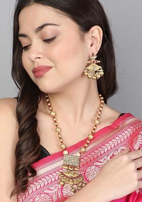 Gold Stone Studded And Beaded Gold Plated Jewellery Set