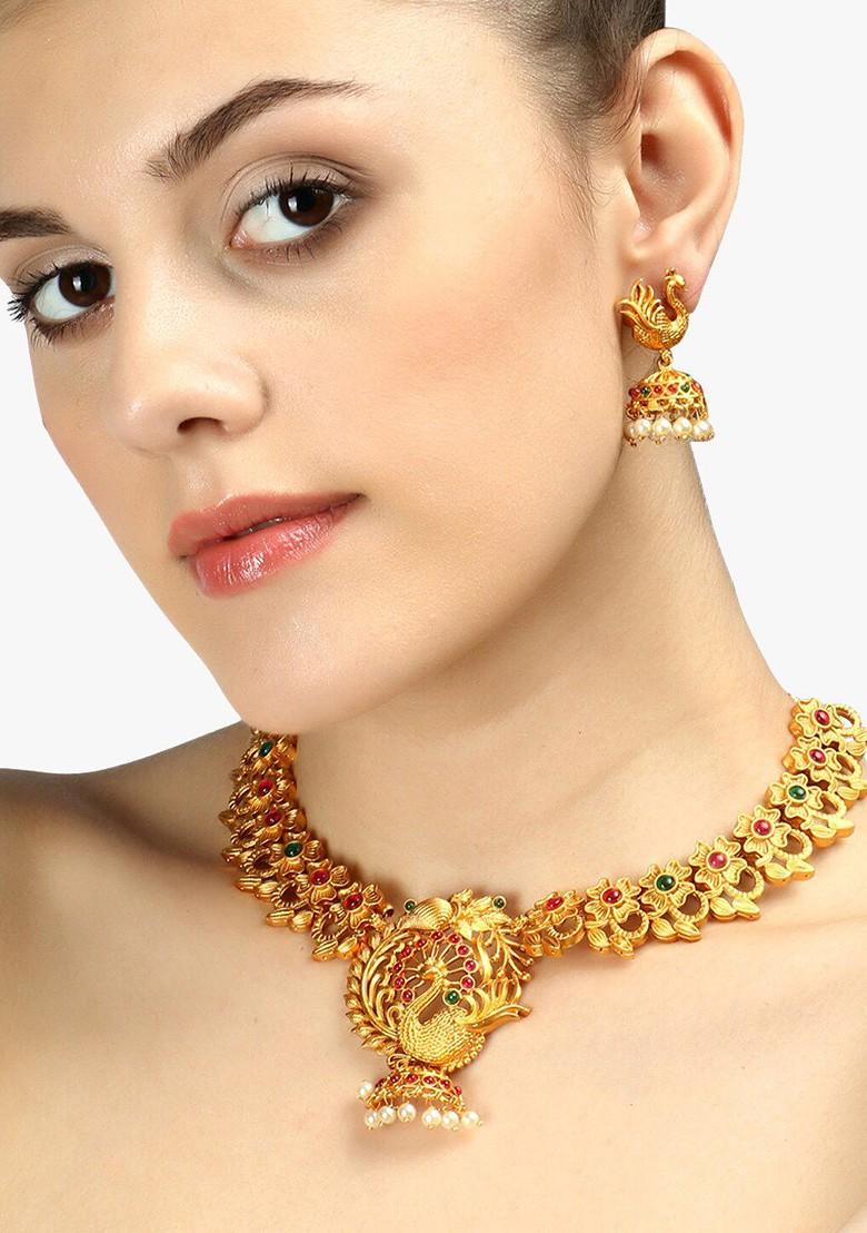 Gold Stone Studded And Beaded Gold Plated Jewellery Set