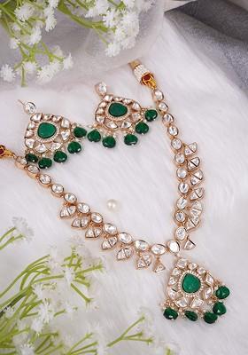 Gold Studded  And Beaded  Gold Plated Jewellery Set