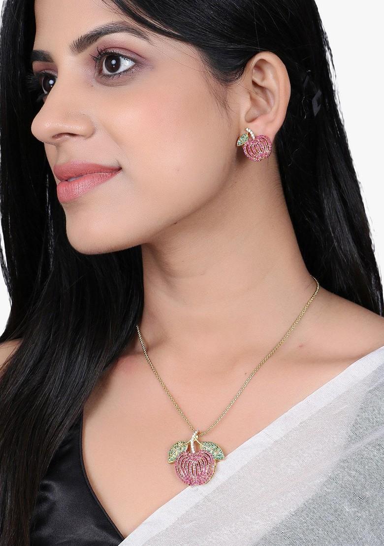 Gold  Stones Studded  Gold Plated Jewellery Set