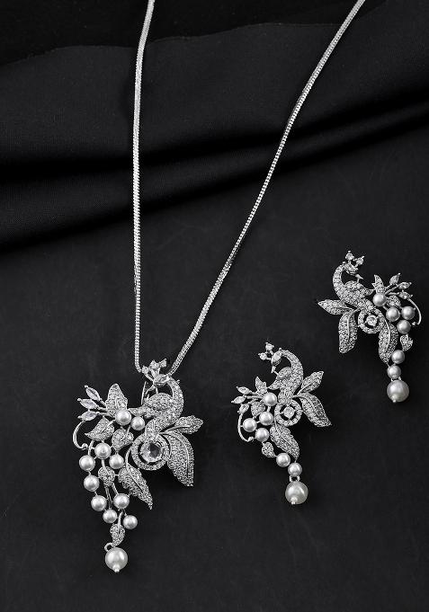 Silver Plated Ad And Pear Studded Peacock Shaped Chain Set